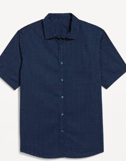 Old Navy Men's Classic Fit Pocket Shirt