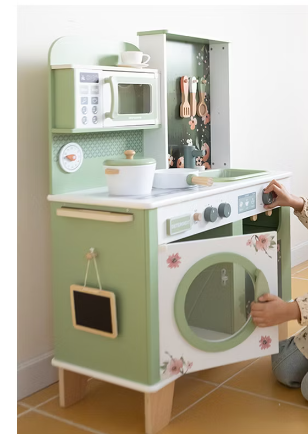 Schima Wooden Forest Garden Kitchen Playset